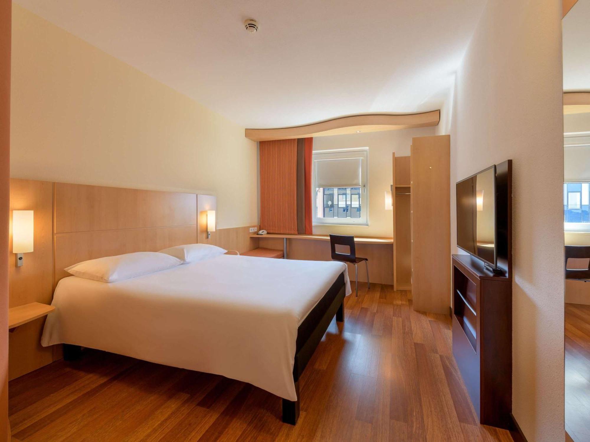 Hotel Ibis Stuttgart Airport Messe Leinfelden-Echterdingen Exterior foto