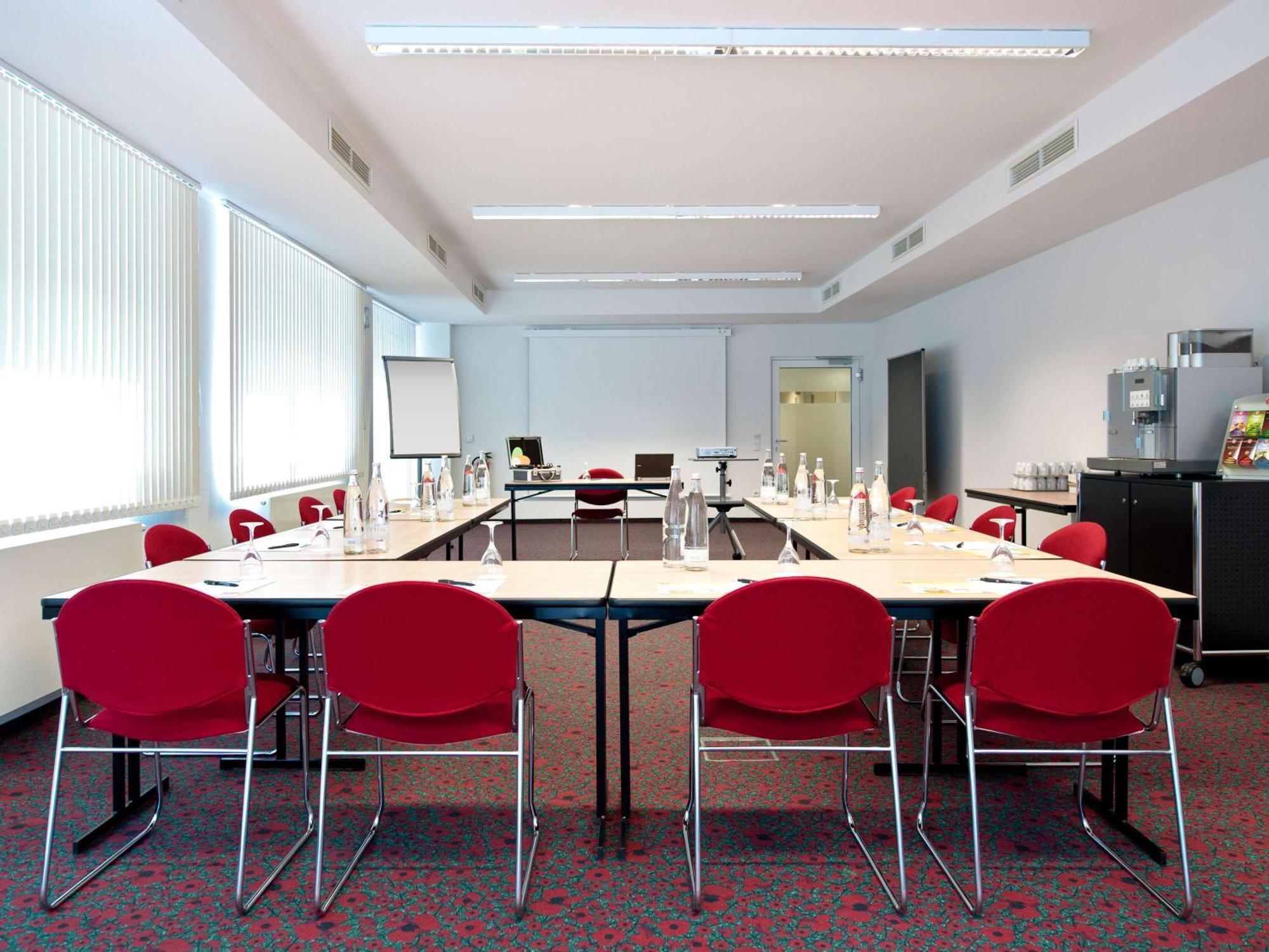 Hotel Ibis Stuttgart Airport Messe Leinfelden-Echterdingen Exterior foto